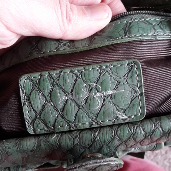 🍒Jessica Simpson green alligator purse - Picture 3 of 4